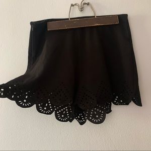 2/$10 scallop hem shorts